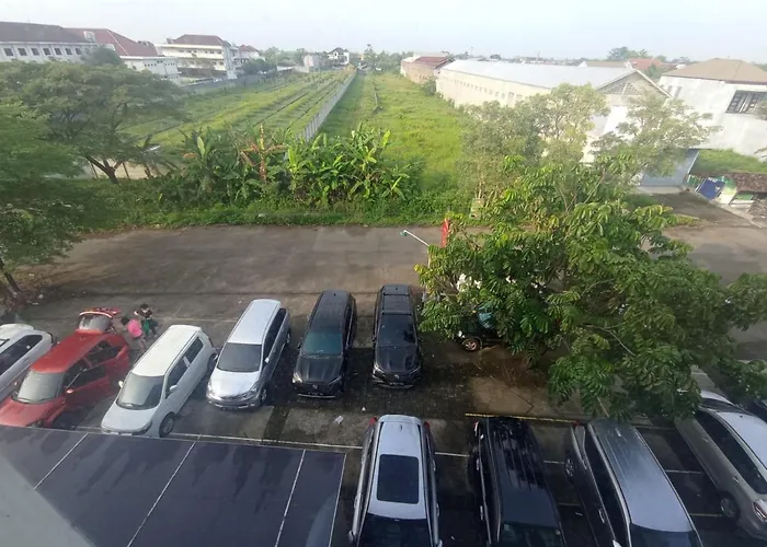 Cendana CoLiving Solo Baru Hotel